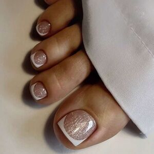 24pc Press On Nail Set from the Nail Bar 💅